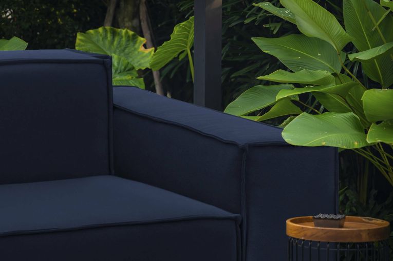 Divano in legno e ferro rivestito in tessuto blu 220x95x70h cm - Lepidolite
