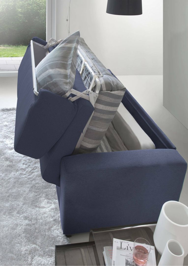 Divano Letto Algisa, Divano a 2 posti Large, 100% Made in Italy, Sofà Soggiorno con apertura girevole, in tessuto imbottito, con Braccioli slim, Cm 180x95h90, Blu