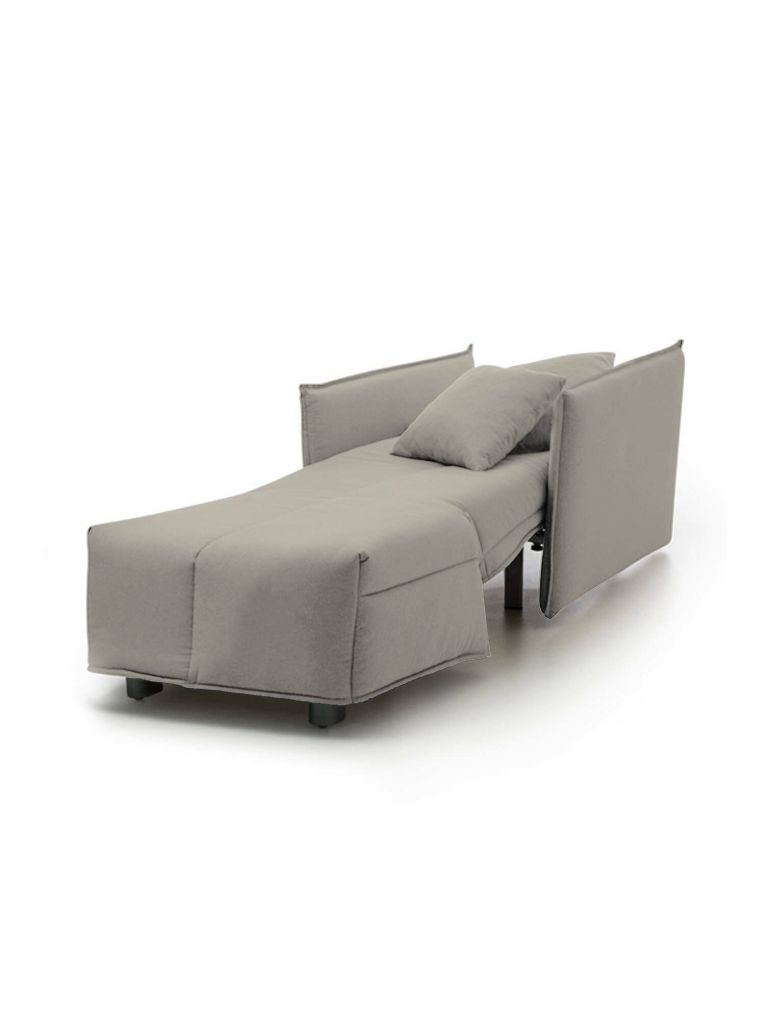 Divano Letto Almerinda, Divano singolo, 100% Made in Italy, Poltrona soggiorno con apertura a carrello, in tessuto imbottito, con Braccioli standard, Cm 110x90h85, Beige