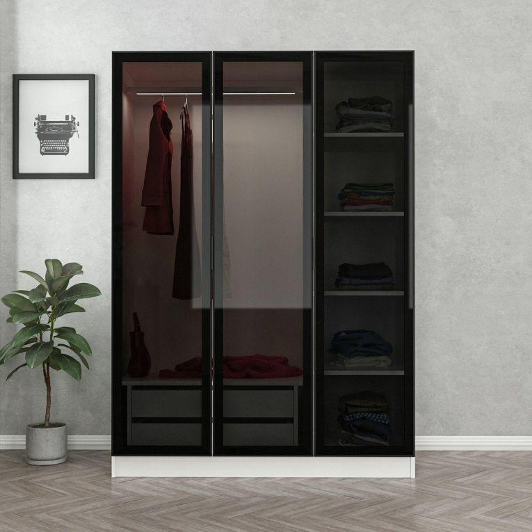 Guardaroba 3 Ante Bianco Appendiabiti 5 Ripiani 135x52 cm, 3 Ante - Gerrei