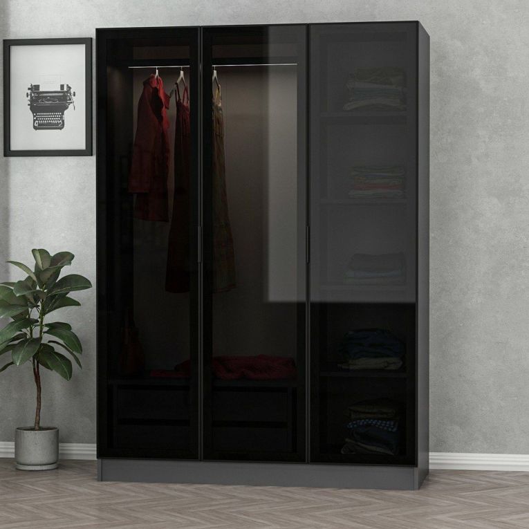 Guardaroba 3 Ante Nero Antracite Appendiabiti 5 Ripiani 135x52 cm, 3 Ante - Gerrei