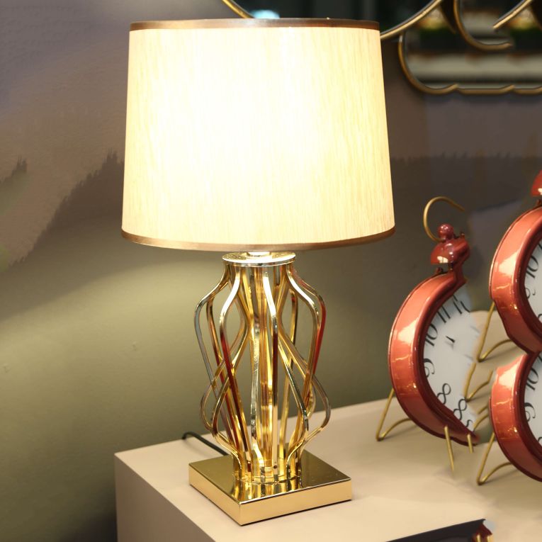Lampada da Tavolo Bianco Crema oro Necessaria 1 Lampadina Attacco e27, Paralume - Sigiri