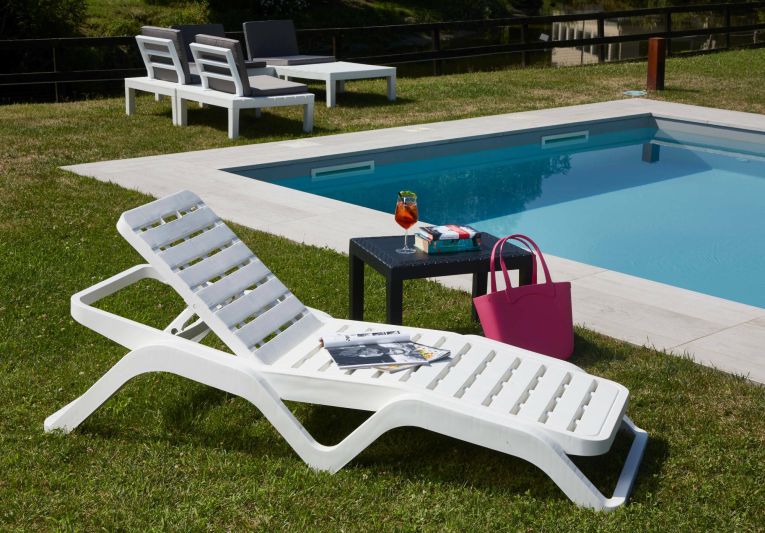 Lettino prendisole Anis, 192x72h100 cm, Bianco