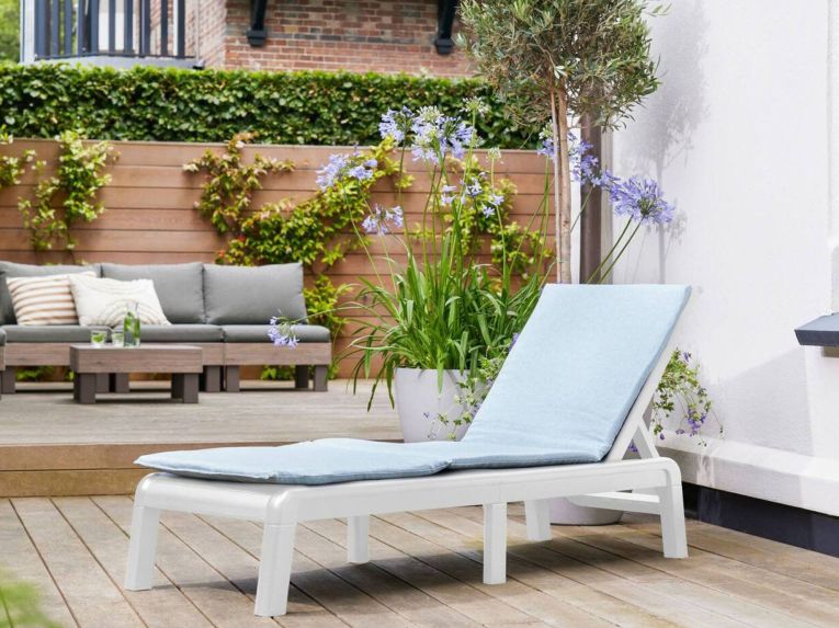 Lettino prendisole Shawinigan, 188x58 h29 cm, Bianco e Blu