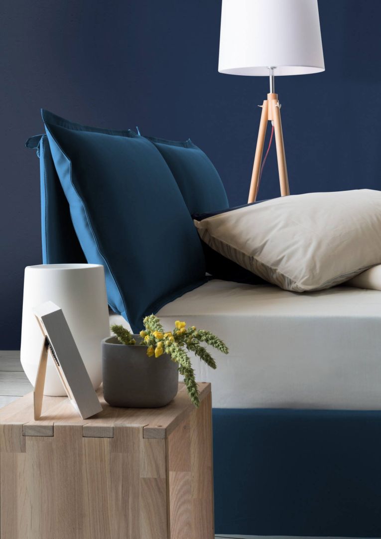 Letto francese imbottito blu 155x205cm - Askari