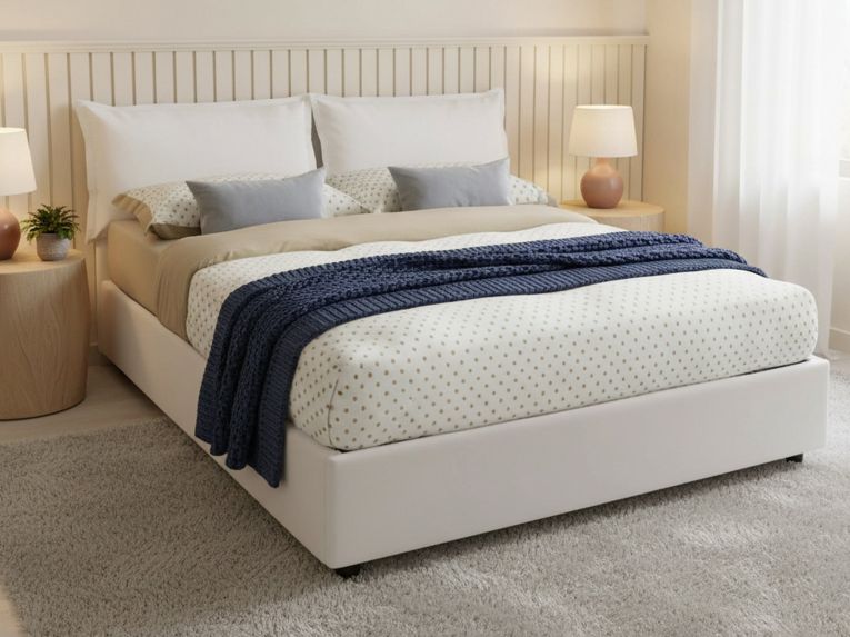 Letto matrimoniale contenitore bianco 175x215cm rivestito in ecopelle - Amalta
