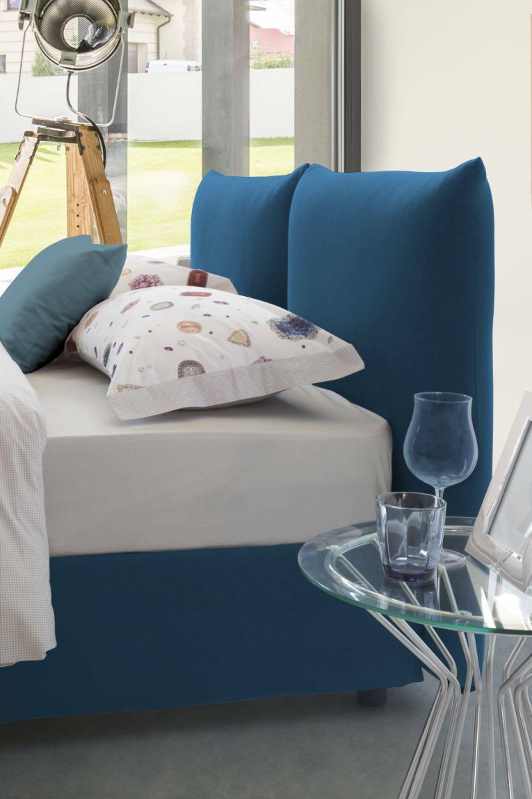 Letto matrimoniale Gabriella, Letto contenitore con rivestimento in tessuto, 100% Made in Italy, Apertura frontale, adatto per materasso Cm 160x200, Blu