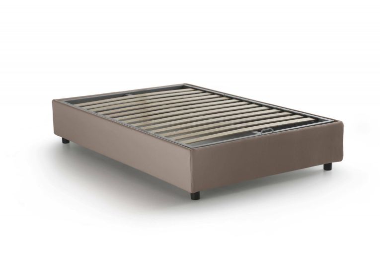 Letto piazza e mezza Chiara, Letto contenitore con rivestimento in tessuto, 100% Made in Italy, Apertura frontale, con materasso Cm 120x190 incluso, Tortora