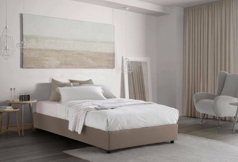 Letto piazza e mezza Gaia, Letto contenitore con rivestimento in tessuto, 100% Made in Italy, Apertura laterale, con materasso Cm 120x190 incluso, Tortora