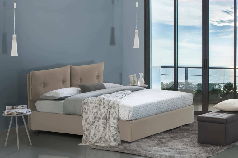 Letto piazza e mezza Noemi, Letto contenitore con rivestimento in ecopelle, 100% Made in Italy, Apertura frontale, adatto per materasso Cm 120x190, Tortora