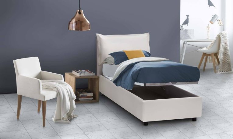 Letto singolo Sarah, Letto contenitore con rivestimento in ecopelle, 100% Made in Italy, Apertura frontale, adatto per materasso Cm 90x200, Bianco