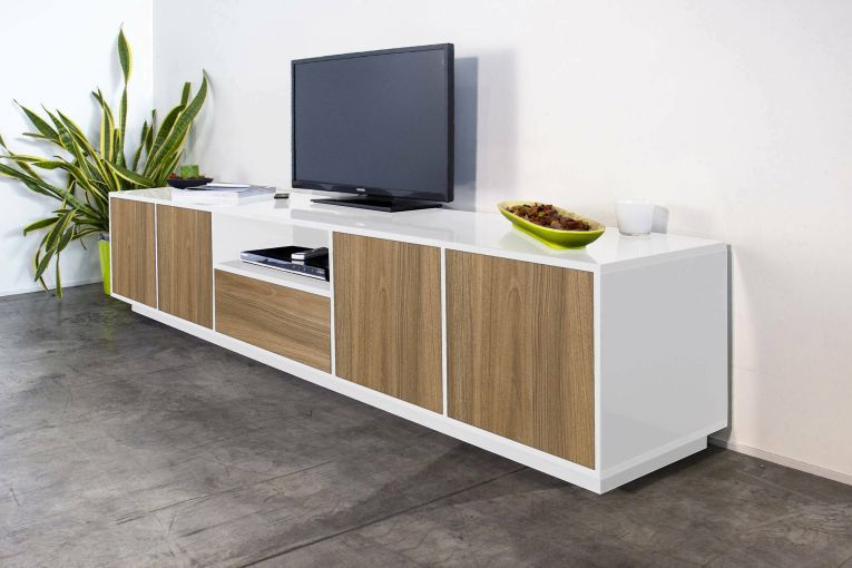 Mobile TV bianco lucido e noce 220x41x46h cm 4 ante e 1 cassetto - Ajuly