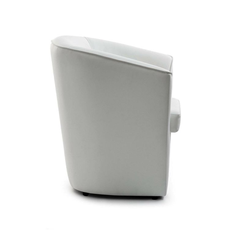Poltrona Annaluna, Poltrona da salotto, 100% Made in Italy, Poltroncina relax in ecopelle, Cm 70x60h74, Bianco