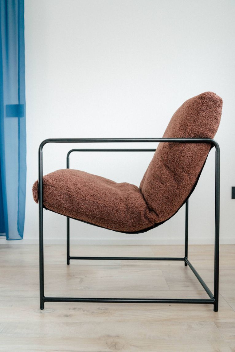 Poltrona design in metallo e tessuto marrone - Appare