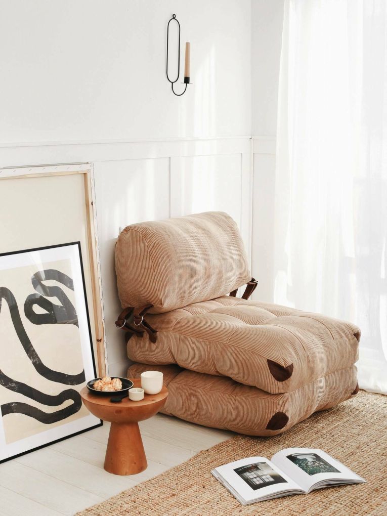 Poltrona Dysnomia, Seduta imbottita, Divano singolo da salotto, Sedia con braccioli, 80x60 h70 cm, Marrone