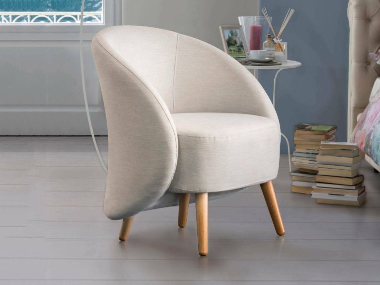 Poltrona in tessuto beige - Alla