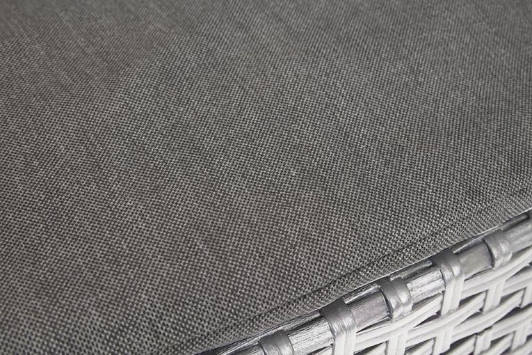 Salotto da esterno 4 poltrone e 1 divano con tavolino contenitore bianco - Asiak