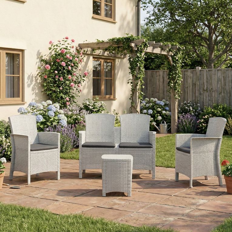 Salotto da terrazza 2 poltrone e 1 divano effetto rattan bianco - Eustachia