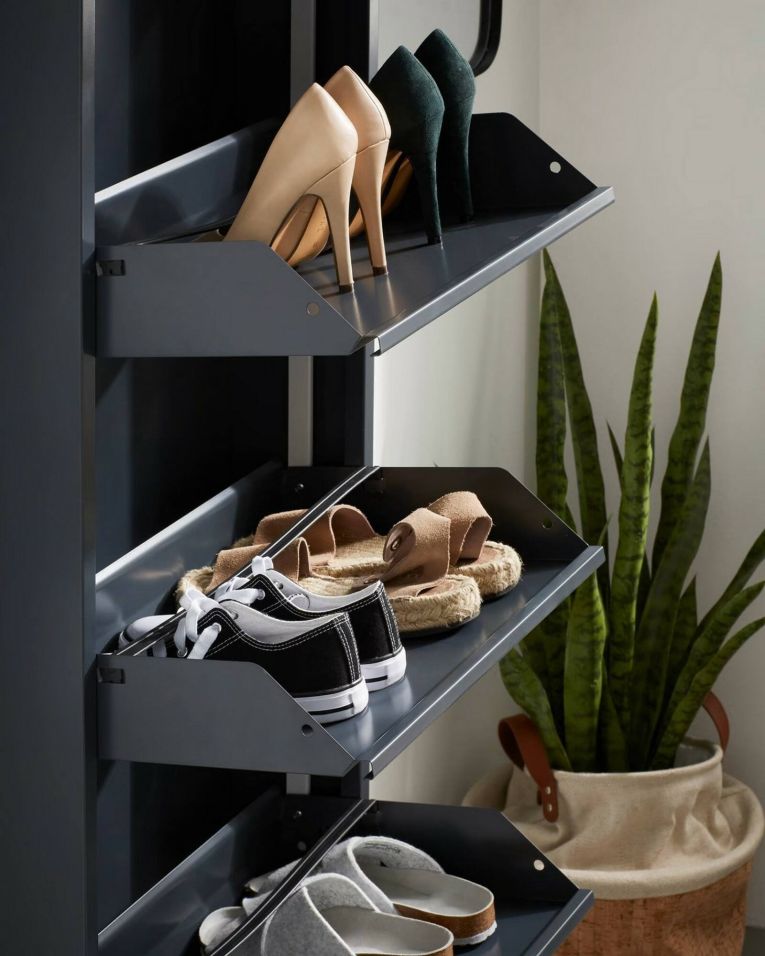 Scarpiera Eliseo, Mobile portascarpe in metallo, Armadio da ingresso multiuso, Mobiletto per calzature, 50x15h104 cm, Nero