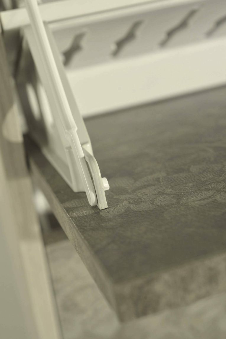 Scarpiera Peonia, Mobile multiuso da ingresso con 3 ante a ribalta-, Armadietto portascarpe a doppia profondità, 100% Made in Italy, 67x28h112 cm, Olmo e fantasia