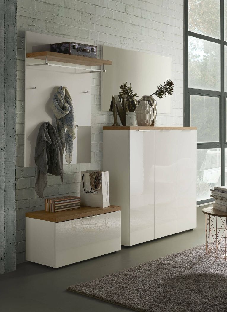 Scarpiera Soweto, Mobile portascarpe, Armadio da ingresso multiuso, Mobiletto per calzature, Made in Italy, 122x34h115 cm, Bianco lucido e Rovere