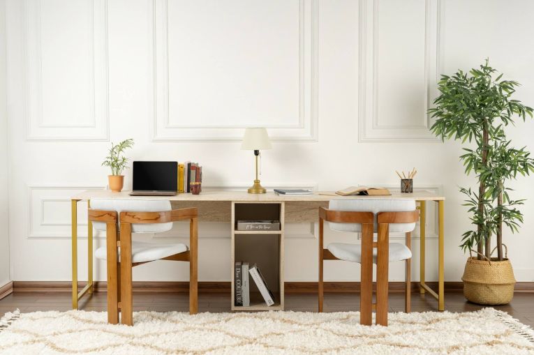 Scrivania Caprioli, Scrittoio multiuso, Tavolo per ufficio porta PC, Piano di lavoro, 240x60 h74 cm, Beige e Oro