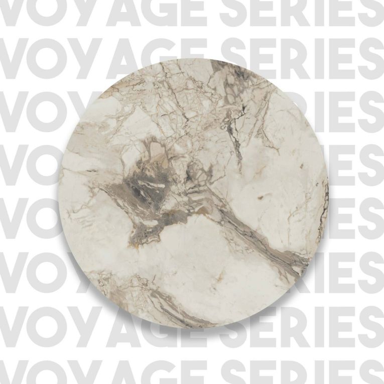 Scrivania Scorpius, Scrittoio multiuso, Tavolo per ufficio porta PC, Piano di lavoro, 120x60 h75 cm, Grigio e Oro