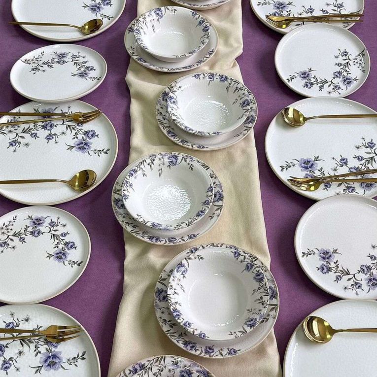Servizio Piatti Bianco Viola set da 24 Colore Struttura Viola, Adatto per Lavastoviglie - Pakaro