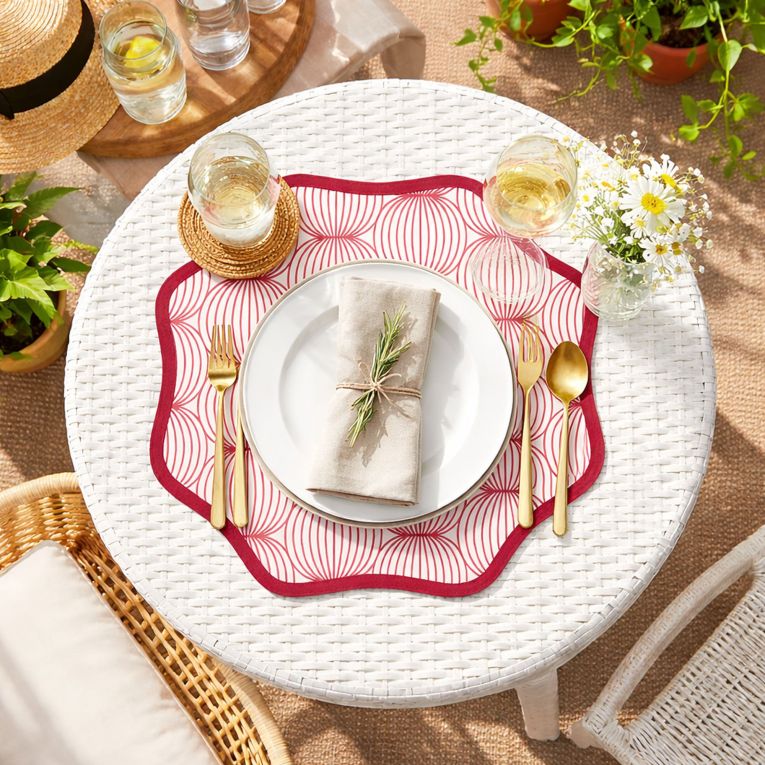 Set 6 Tovagliette-Sottopiatti in Ecopelle Kalp, Rosso e Rosa 40x40 cm, Cerchi intrecciati, Lavabili e Antiscivolo, Indoor-Outdoor, Made in Italy