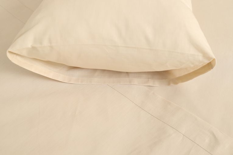Set Completo Letto Matrimoniale Beige Ecrù 50% Cotone 50% Poliestere , Lavabile in Lavatrice - Sarisa Luxury