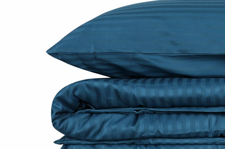 Set di copripiumino matrimoniale e 2 federe Minot, 240x220 cm, Blu