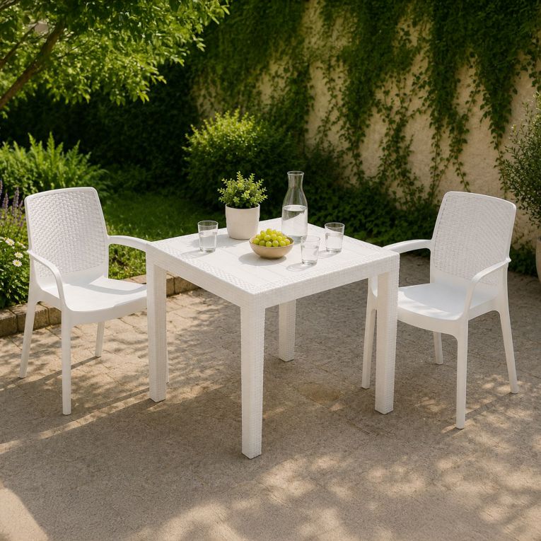 Set Salotto da Esterno Bianco 2 Posti un Tavolino, Impermeabile Idrorepellente Made in Italy - Matali