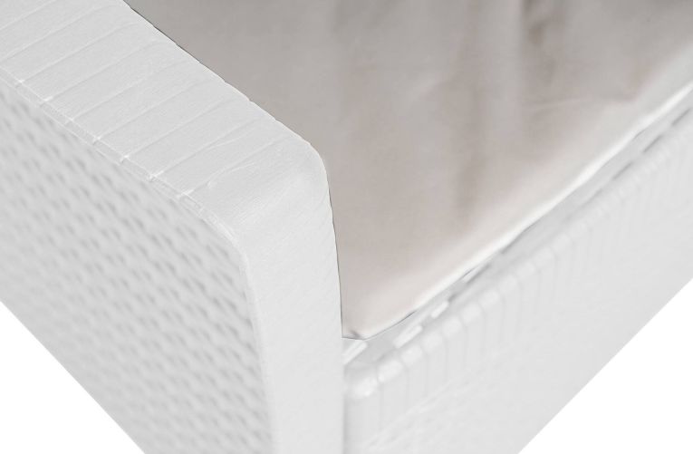 Set salotto da esterno Napoli, Set da giardino con 2 poltrone ed 1 tavolino contenitore, Salottino effetto rattan, 100% Made in Italy, Bianco