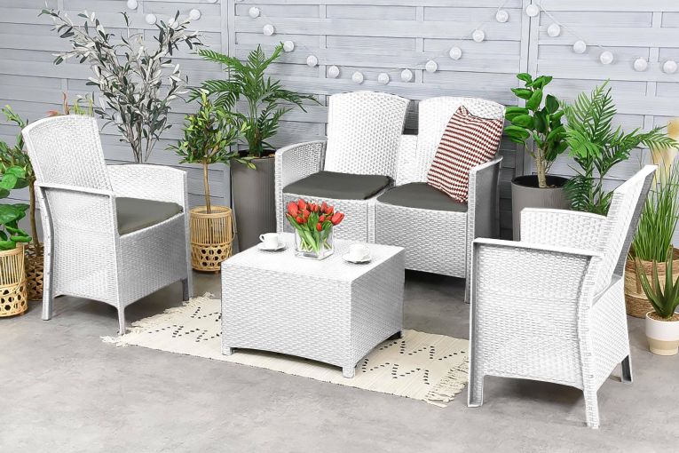 Set salotto da esterno Urano, Set da giardino con cuscini, Salottino indoor e outdoor effetto rattan, 100% Made in Italy, Bianco