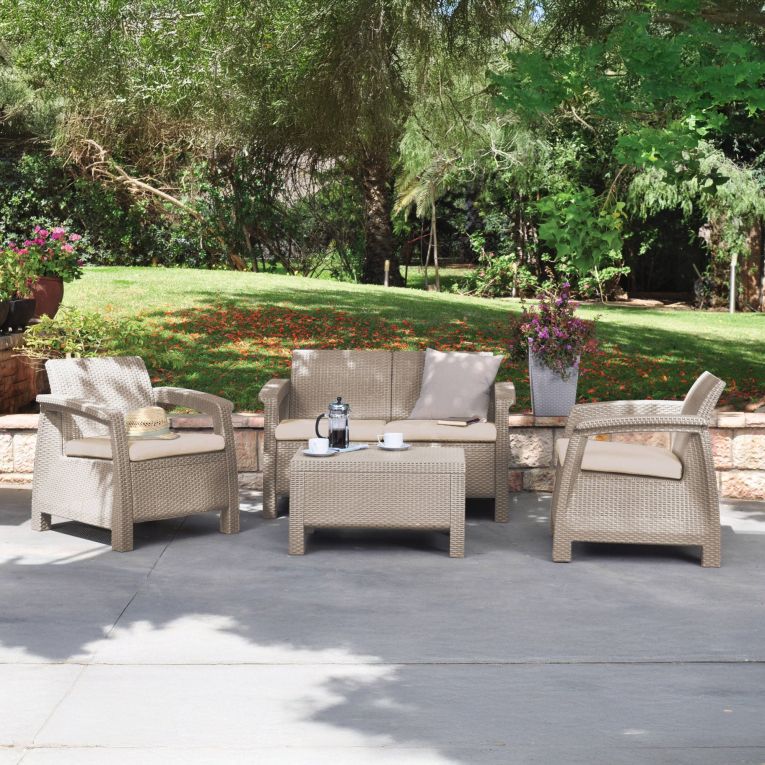Set salotto esterno 3 posti e 1 tavolo effetto rattan beige - Nelson