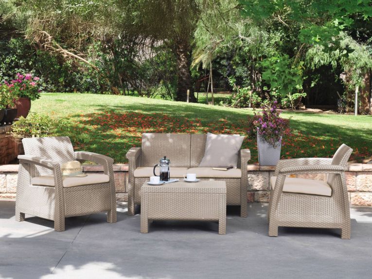 Set salotto esterno 3 posti e 1 tavolo effetto rattan beige - Nelson