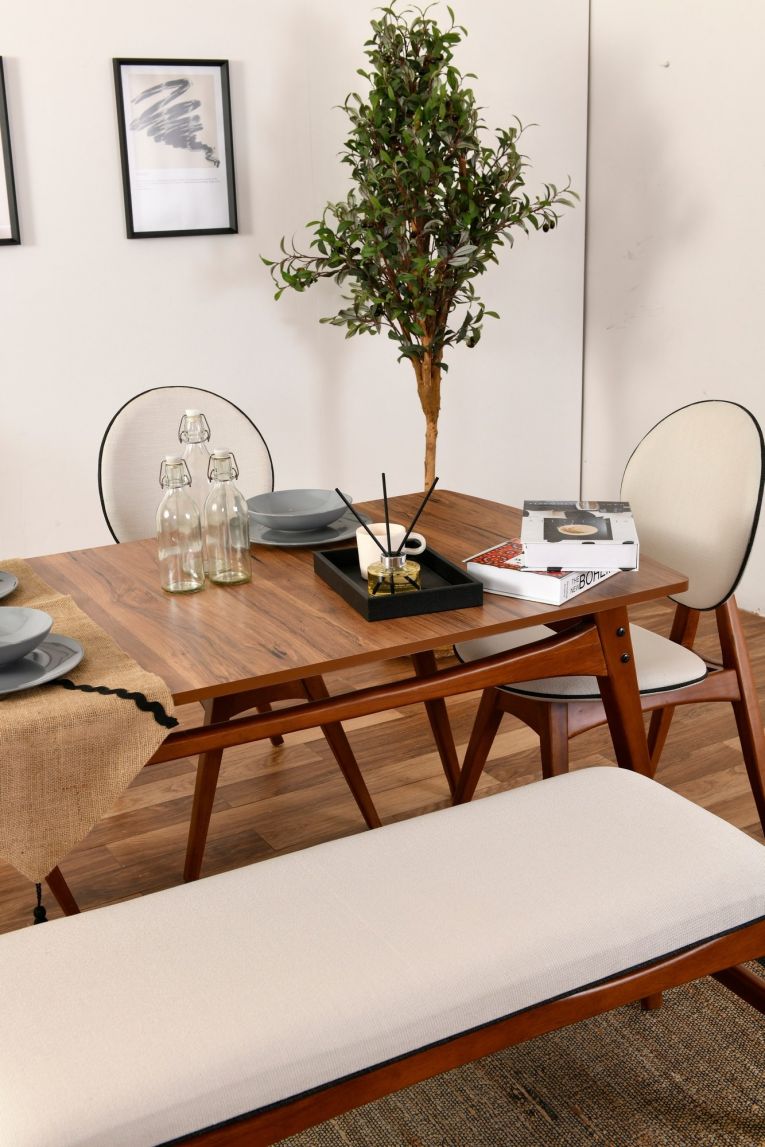 Set Tavolo e Sedie Marrone Noce Bianco Crema 6 Posti Dimensione Seduta Panca: 105x40h48 cm, Sedie: 54x44h90 cm, Dimensione Tavolo 160x78h75 cm