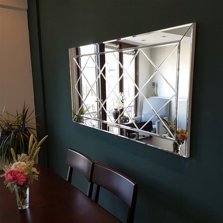 Specchio Argento Trasparente Dettagli Geometrici Forma Rettangolare 130x65h cm, Tipologia a Parete - Rosazza