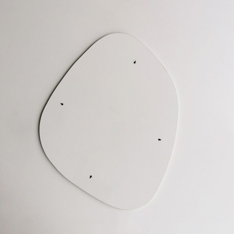 Specchio Bianco Forma Irregolare Tipologia a Muro 75x58h cm, - Moscufo