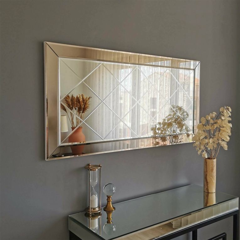 Specchio Tejat, Specchiera, Articolo d'arredo a muro, Decorazione con specchio, 130x2 h62 cm, Argento