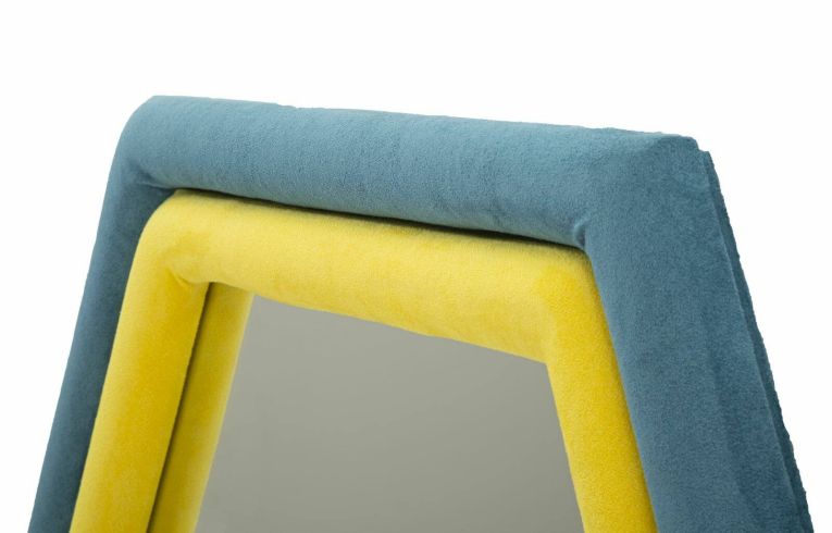 Specchio Vagienna, Specchiera, Articolo d'arredo a muro, Decorazione con specchio, 75x4 h80 cm, Blu e Giallo