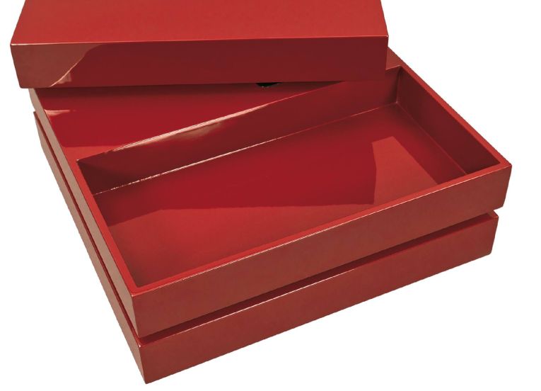 Tavolino con doppio ripiano rotante in MDF laccato rosso lucido