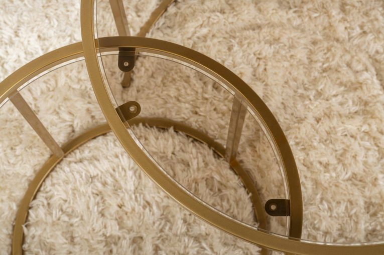 Tavolino da salotto Abbadesse, Tavolo basso da caffè, Portariviste per divano, Ripiano da soggiorno, 60x60 h43 cm, Oro e Bronzo