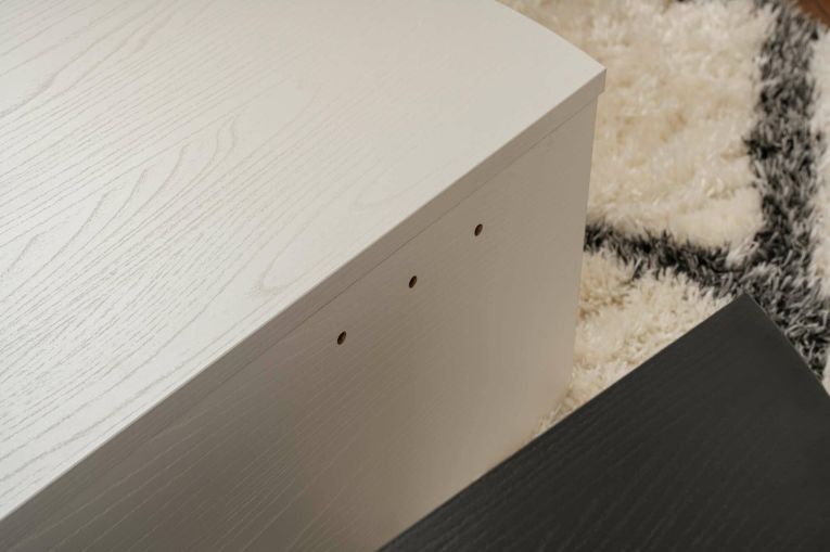 Tavolino da Salotto Bianco Nero Forma Fantasia Colore Struttura Nero 90x60x35h cm, Materiale Piano in Legno Nobilitato - Mansue
