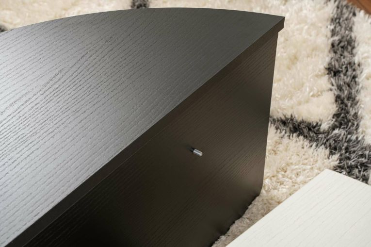Tavolino da Salotto Bianco Nero Forma Fantasia Colore Struttura Nero 90x60x35h cm, Materiale Piano in Legno Nobilitato - Mansue