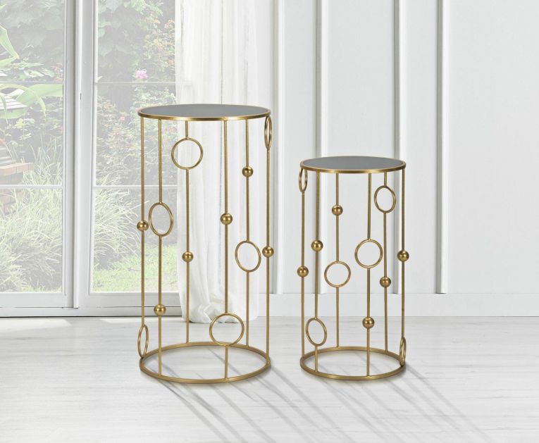 Tavolino da salotto Bitti, Tavolo basso da caffè, Portariviste per divano, Ripiano da soggiorno, 50x50 h100 cm, Oro