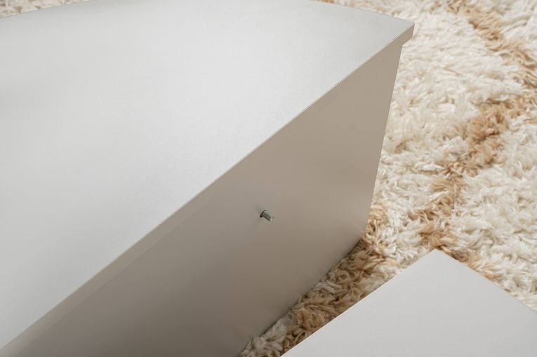 Tavolino da Salotto Grigio Peso Massimo Supportato 15 kg Forma Ovale 90x60x35h cm, Materiale Piano in Legno Nobilitato - Mansue