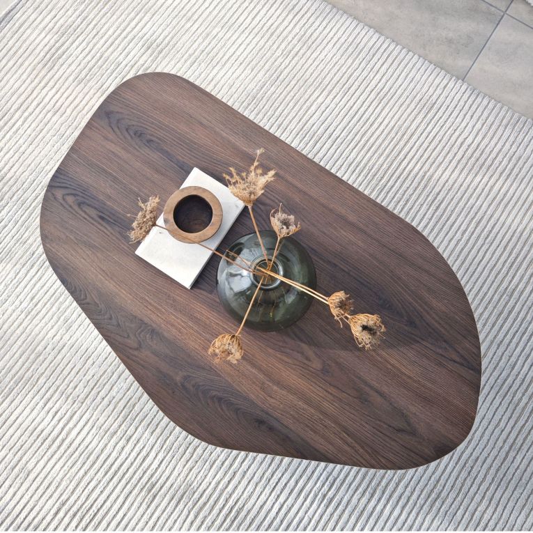 Tavolino da Salotto Marrone Noce Forma Ovale Materiale Piano in Legno Nobilitato 100x60x35h cm, Colore Ripiano Marrone - Lozza