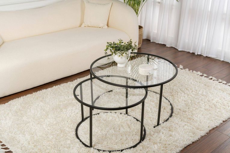 Tavolino da salotto Ragalna, Tavolo basso da caffè, Portariviste per divano, Ripiano da soggiorno, 80x80 h43 cm, Nero e Trasparente