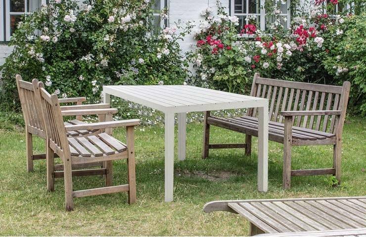 Tavolo da esterno Vasto, Tavolo rettangolare da pranzo, Tavolo da giardino indoor e outdoor multiuso, 100% Made in Italy, 138x78h72 cm, Bianco